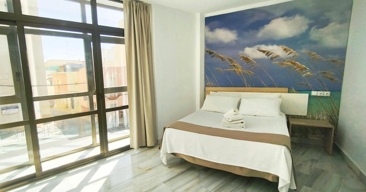Hotel Sol Альмерия Экстерьер фото