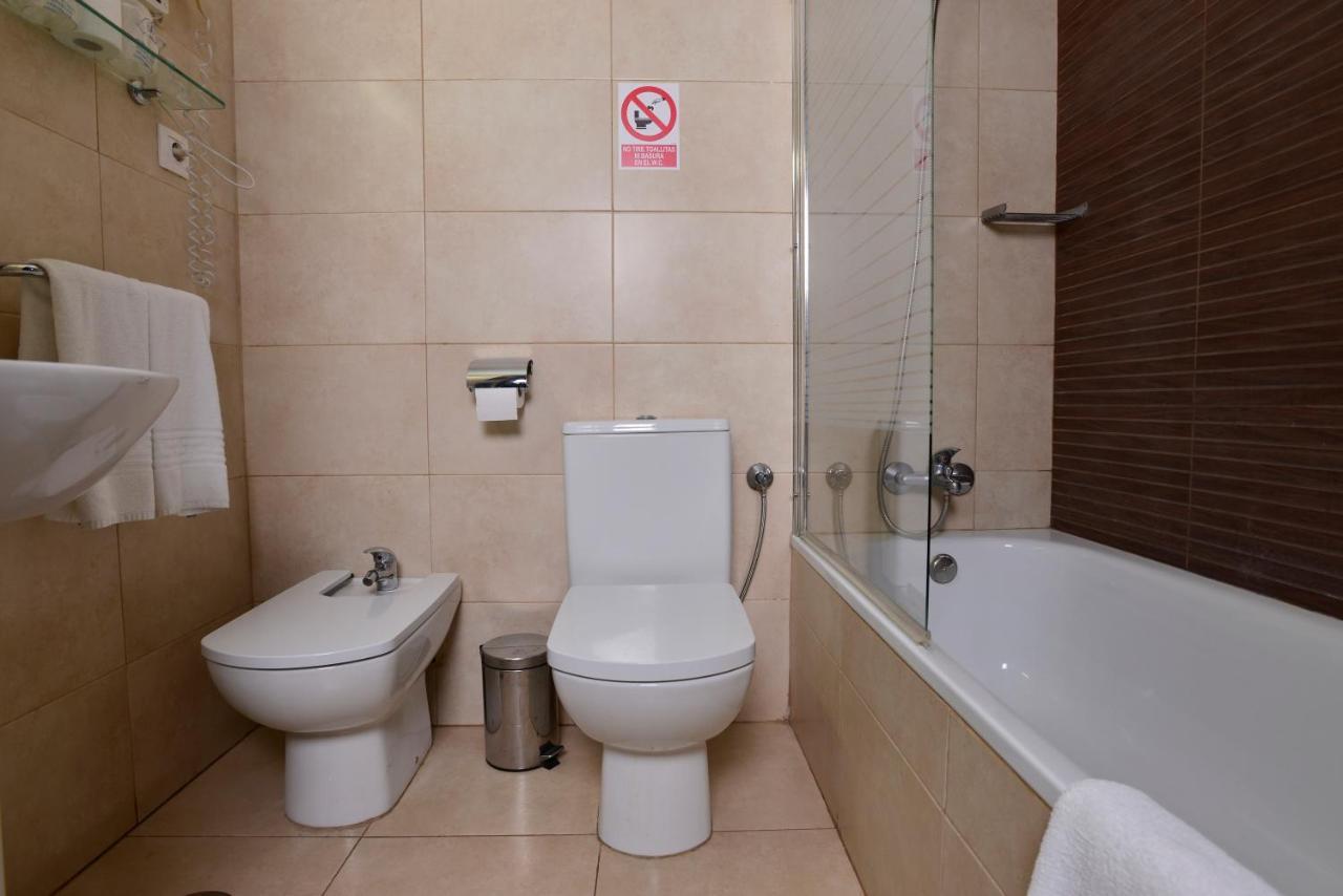 Hotel Sol Альмерия Экстерьер фото